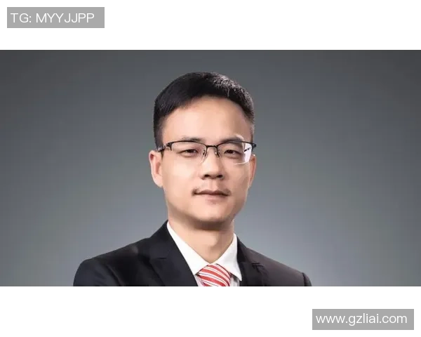 杨伟专访:从职业选手到电竞传奇的英雄联盟成长之路 杨伟专访:从职业选手到电竞传奇的英雄联盟成长之路