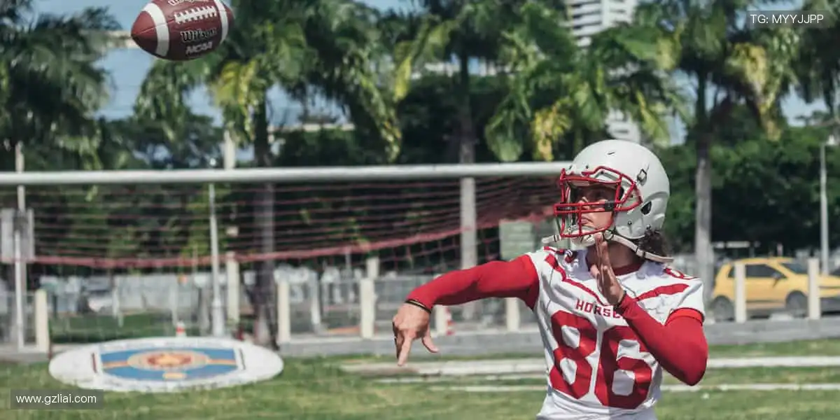 冠军同款，即刻拥有！🏅👕 体育周边，让你离偶像更近一步！